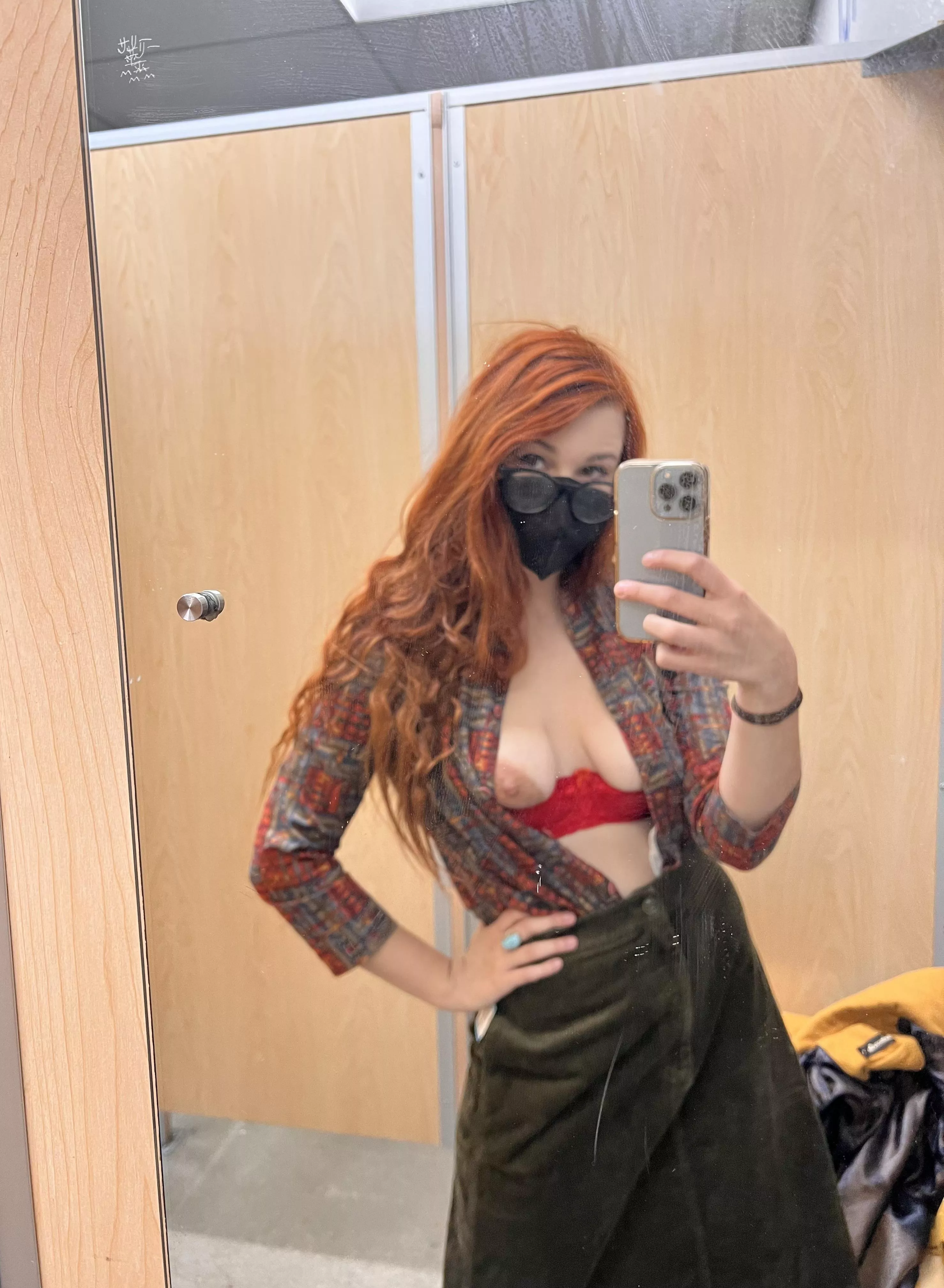 Went thrifting today. Fondled myself a little in the fitting room and almost bought a top that made me look like a dated motel duvet cover. Went thrifting today. Fondled myself a little in the fitting room and almost bought a top that made me look like a dated motel duvet cover.