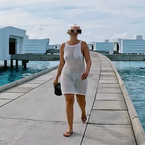 Went to get ice in a see through dress - Passed by 2 tuk-tuks and a lady. 100% got seen 😂