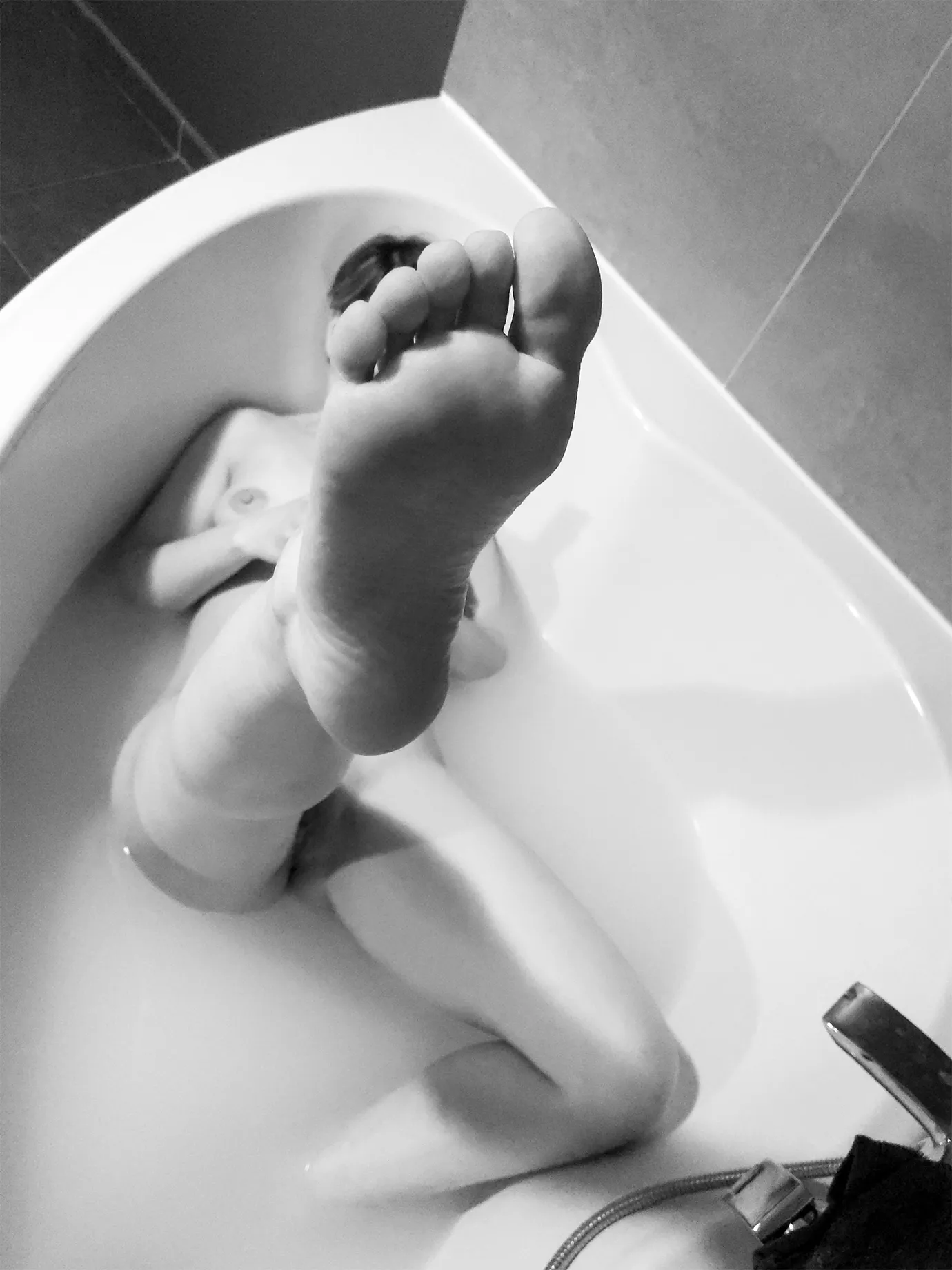 wet toes [OC]