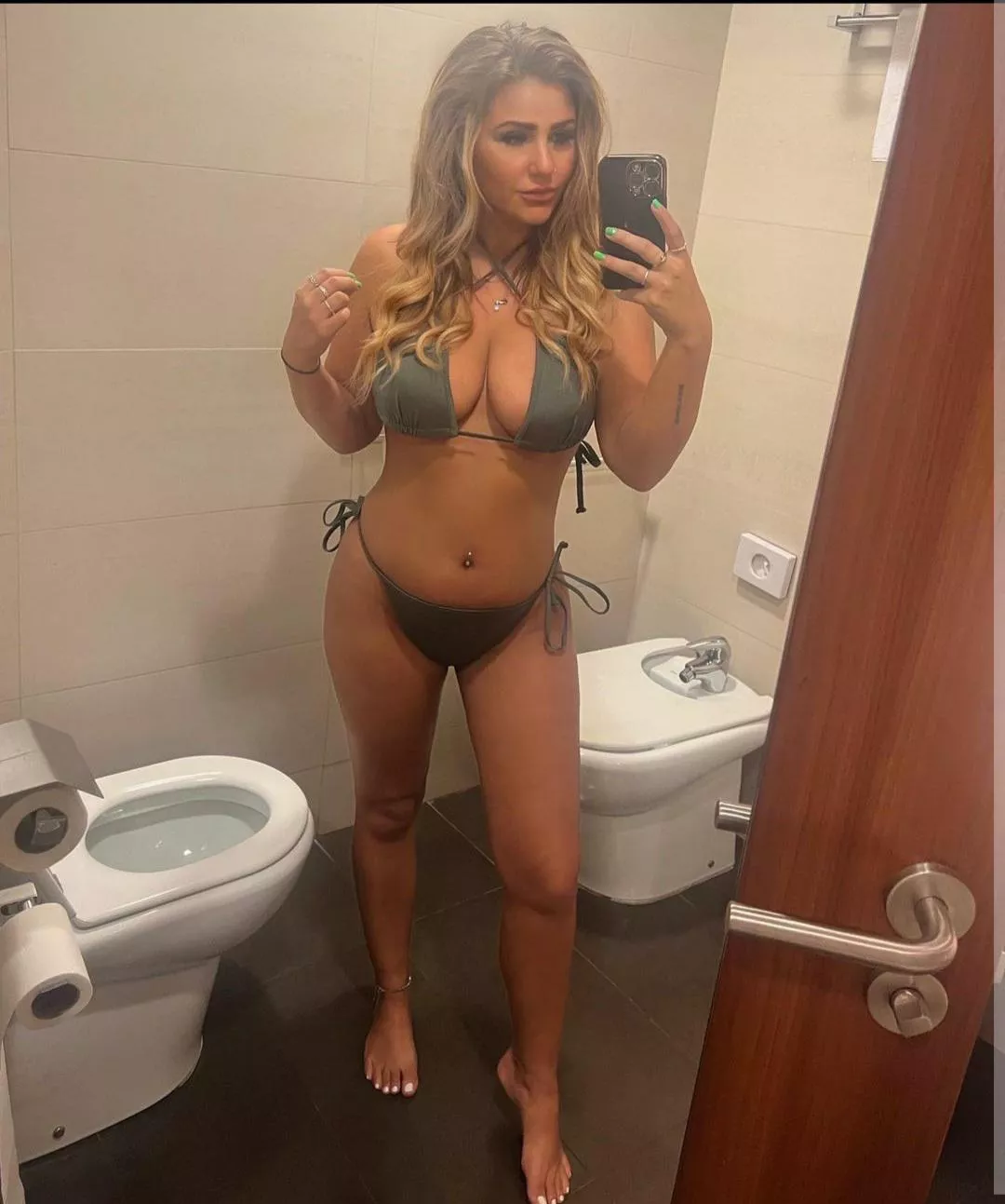 What a figure