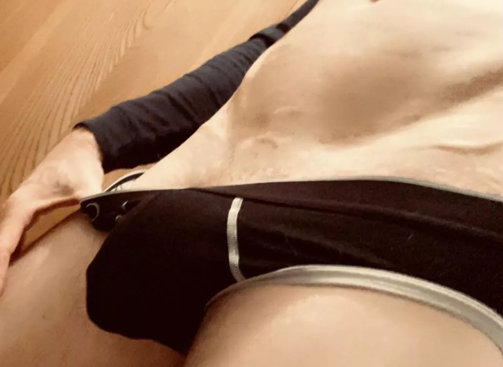 What about a cute bulge in a sea of massive bulges?