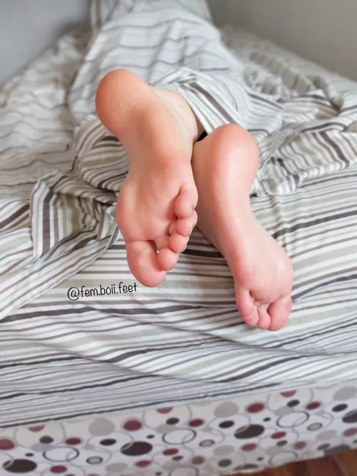 What you looking at? 🤨