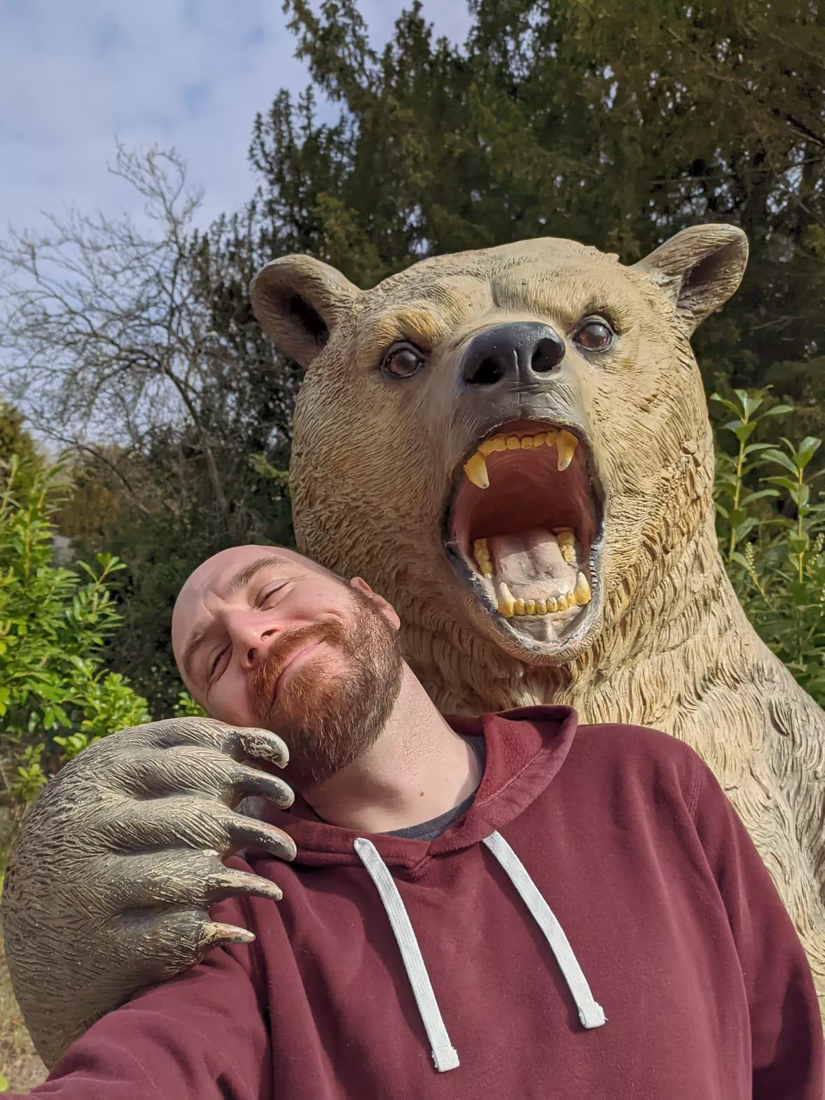 Who doesn’t love a bear hug?