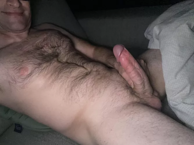 Who like to cuddle? (46) I love curves 😍