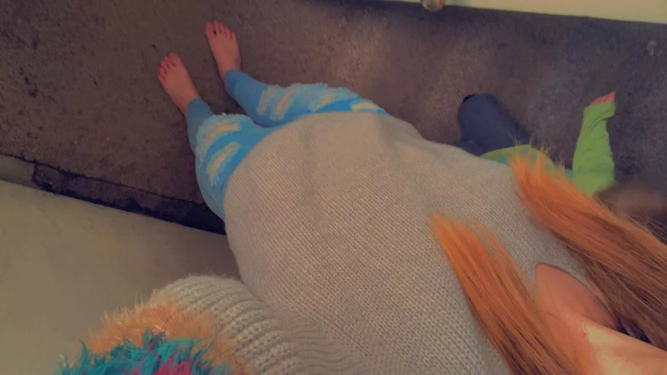 Who loves feet?🥰