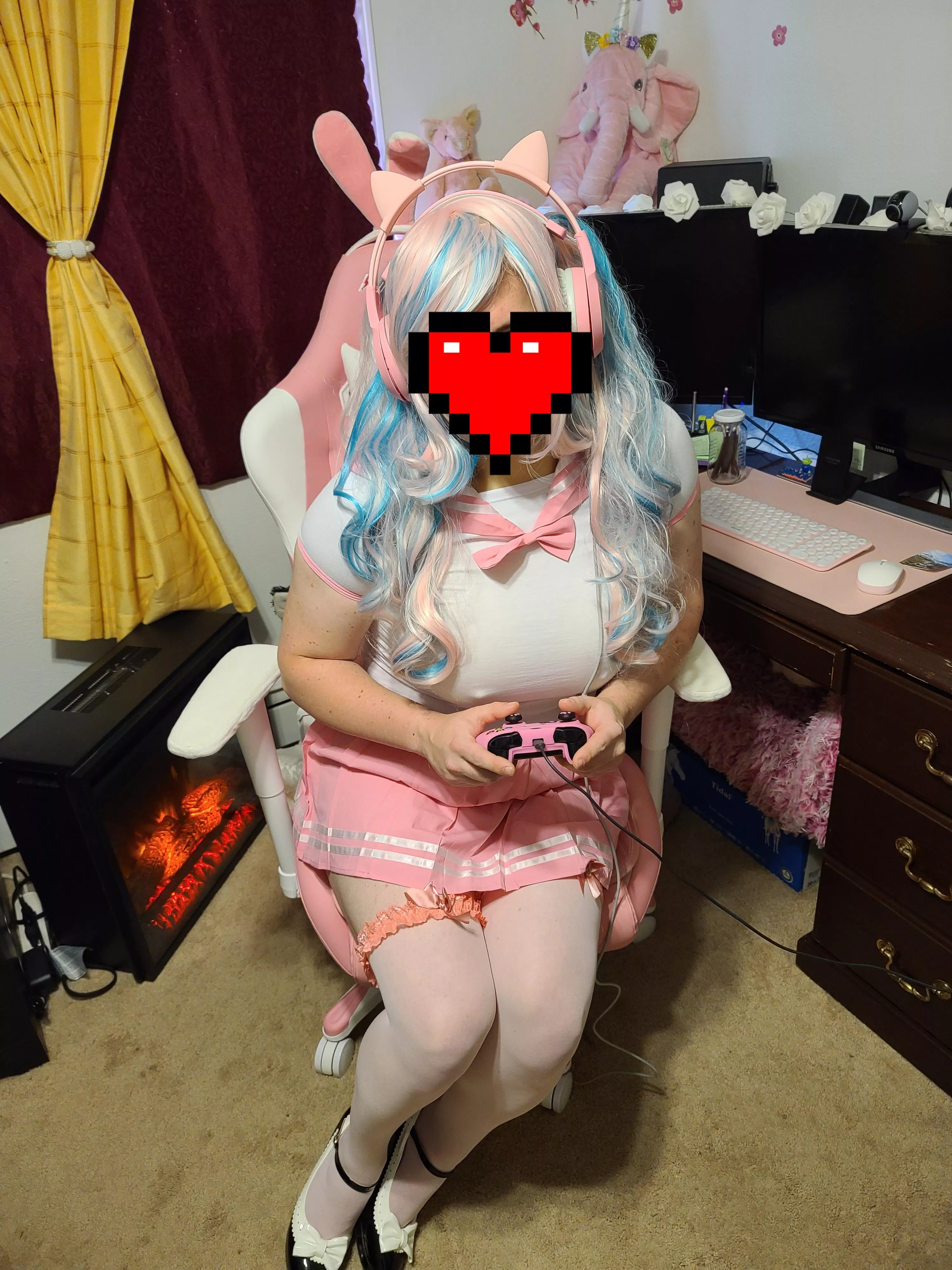 Who needs a girl gamer when you could have a sissy gamer? Who needs a girl gamer when you could have a sissy gamer?