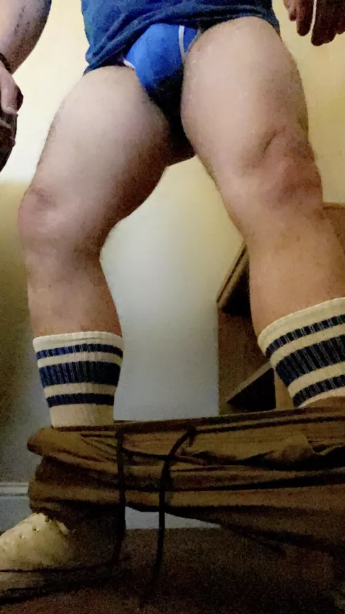 Who wants to feel these wrapped around their waist while they plow me?