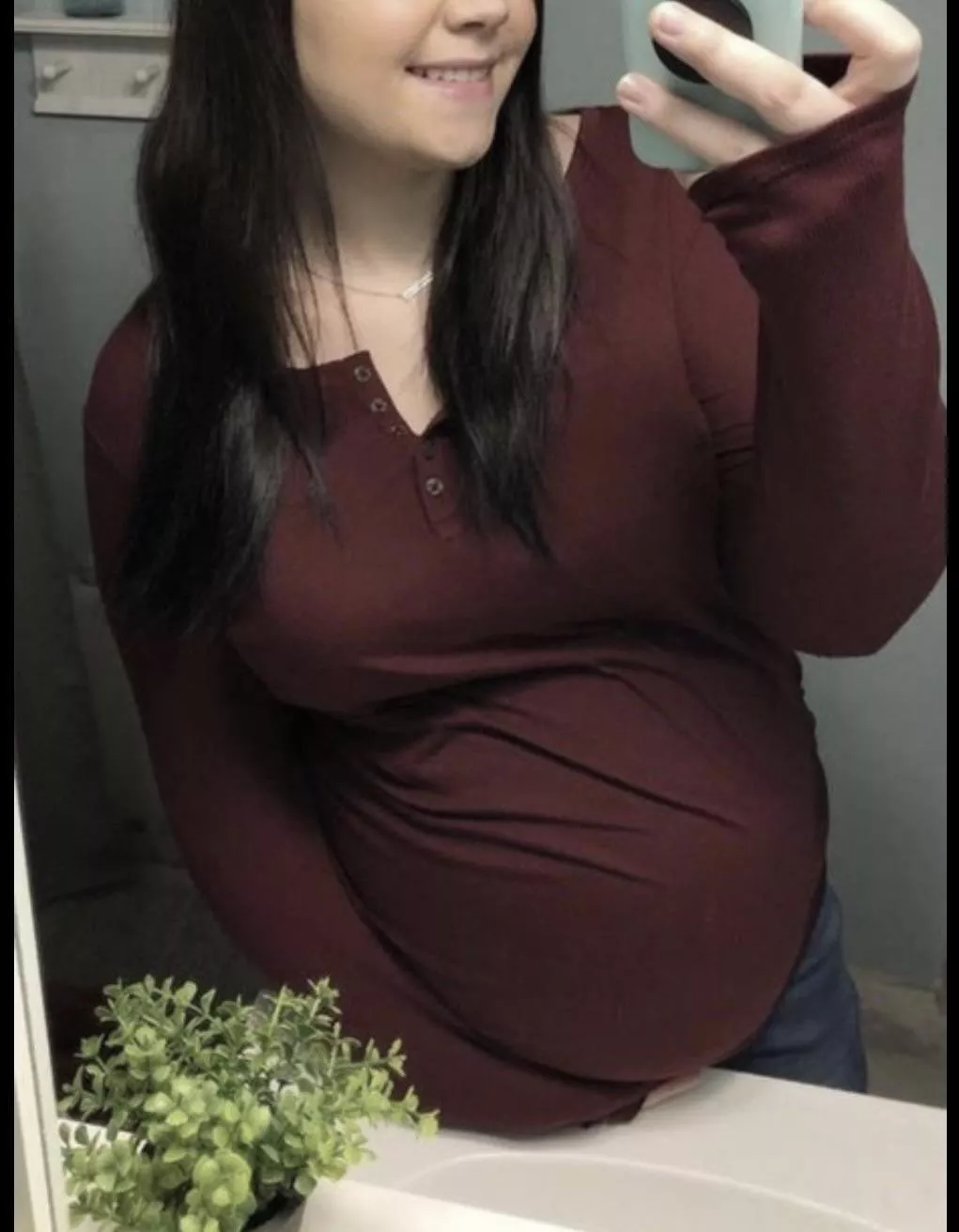 Who wants to fill up this pretty wife? Maybe if you have a second screen I can show more of her k I k theetge73 Who wants to fill up this pretty wife? Maybe if you have a second screen I can show more of her k I k theetge73