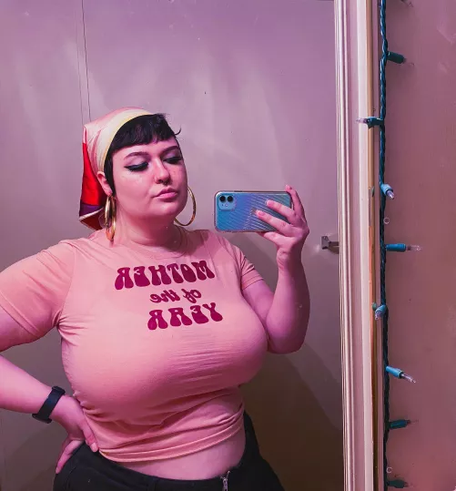 Who wants to make my tits twice as big?💦