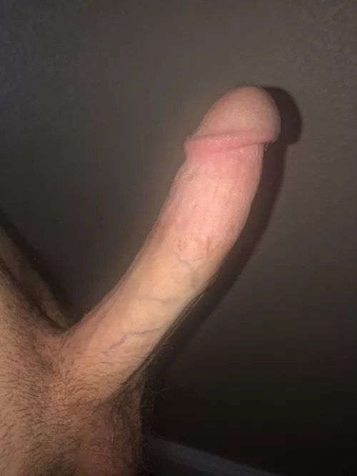 Who wants to see my morning wood explode? 😈