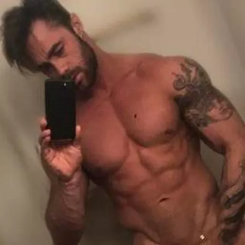 Who wants to see the rest 😏