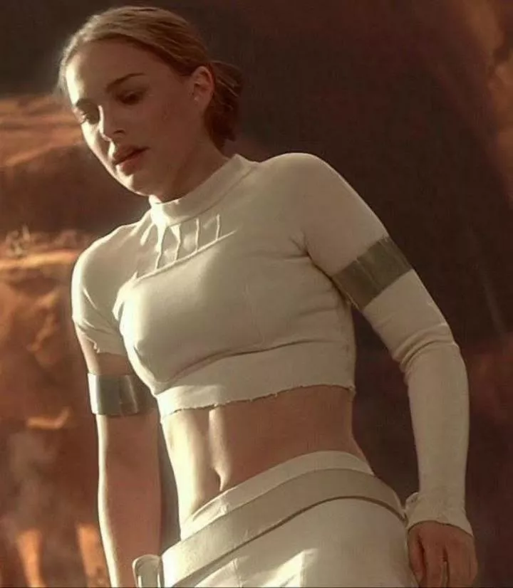 Who wants to watch me cum for Hailee Steinfeld or Natalie Portman?