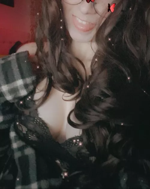 Whoops marked my last post as a spoiler so Take 2: Hi! I'm new here