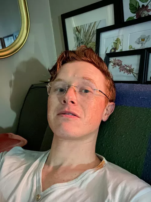 Whoopsie'd some clay mask on my collar but at least I'm feelin' fresh, post shave.