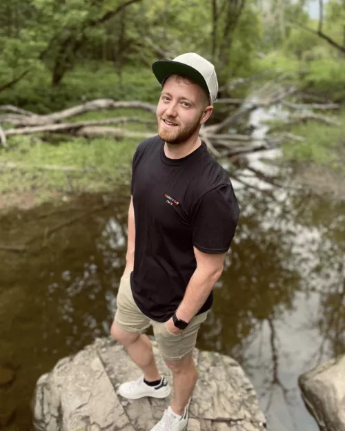 who’s also a nature bro? 🌲👀