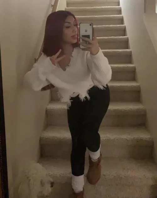 Who’s coming on a walk with me and my dog🥰