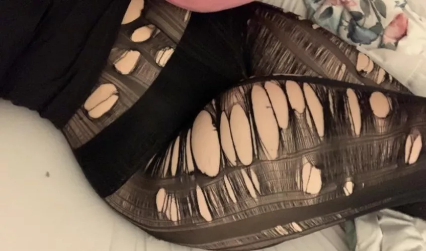 who’s gna let me crush them?