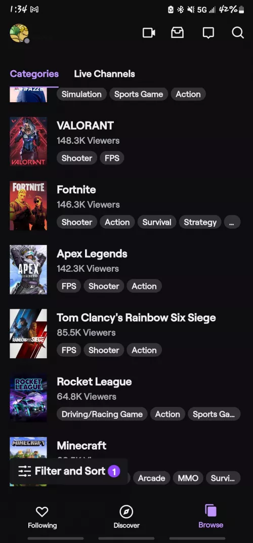 why do you guys and gals think Valorant is more popular than Siege?