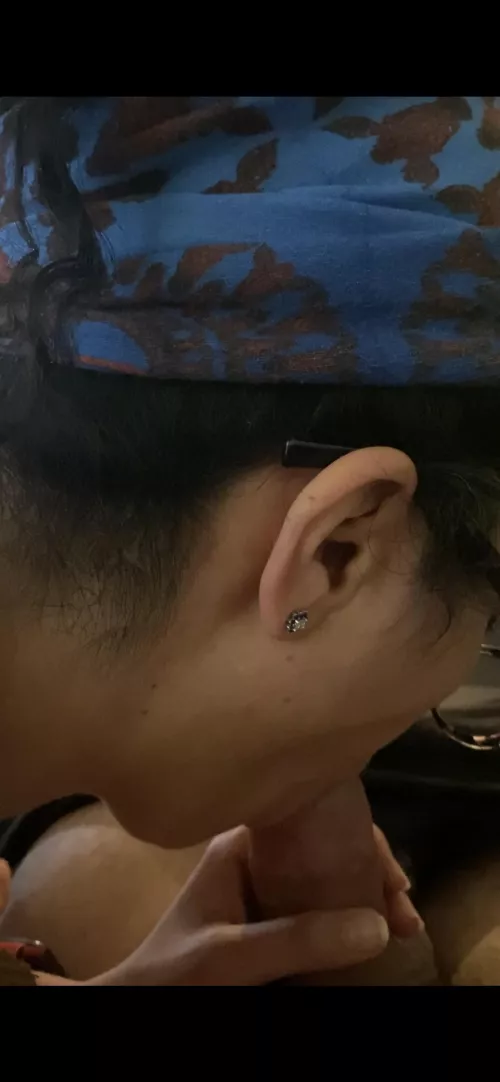 Wife giving me the daily blow job (m38f35)