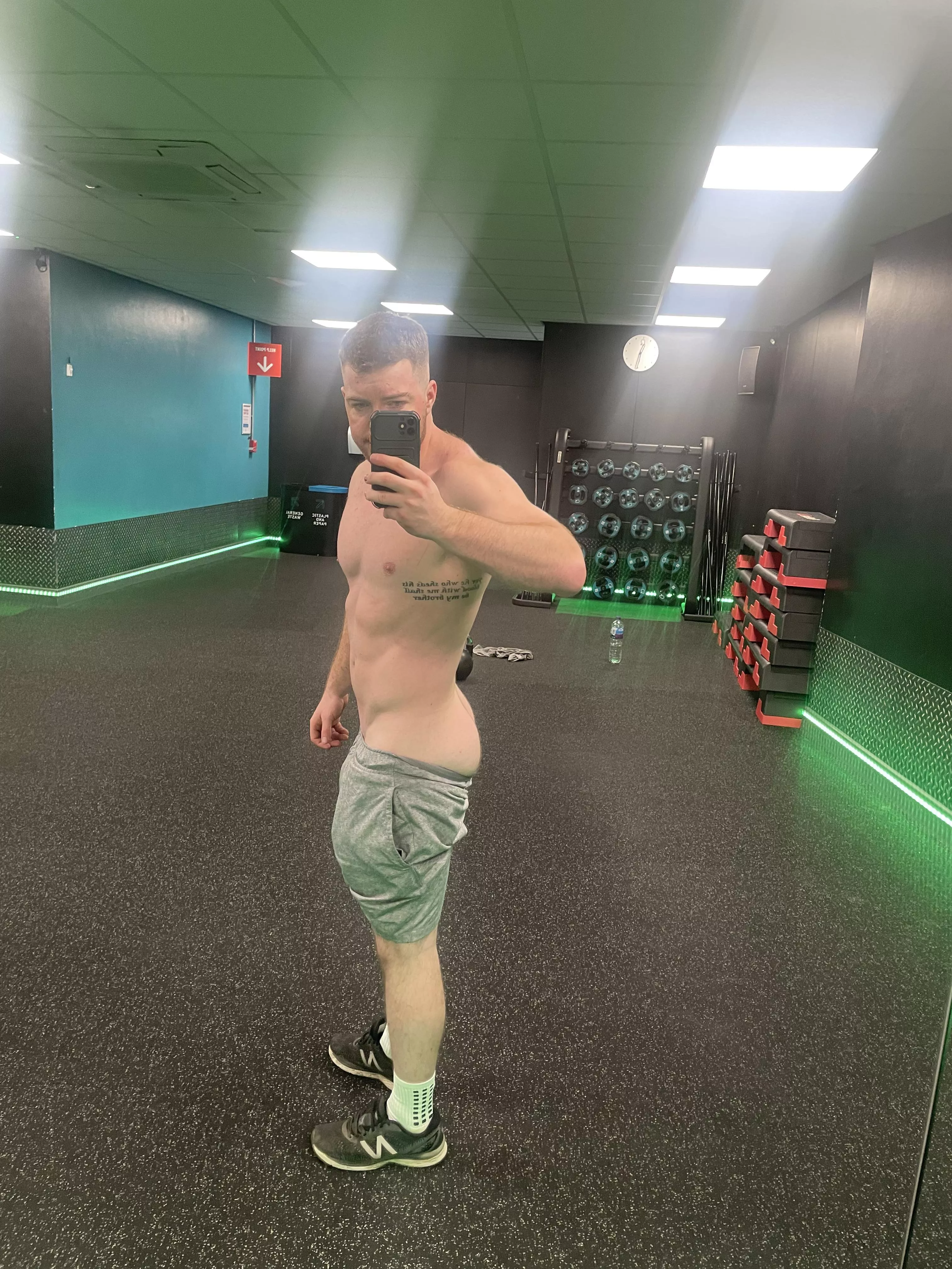 Wish I had someone to get naughty with in the gym