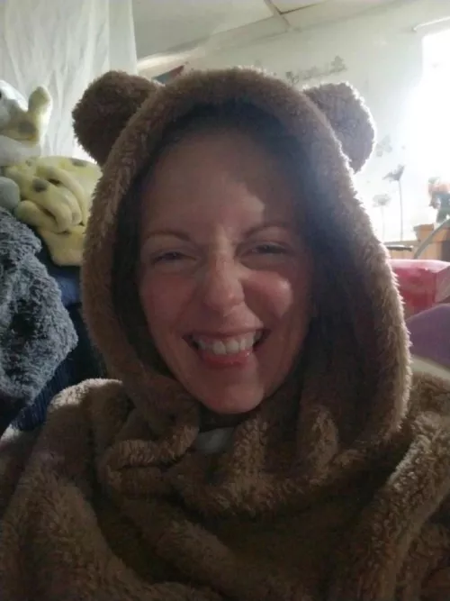 wishing my little space bear the happiest of birthdays! Daddy loves you more than anyone ever has, sweety.