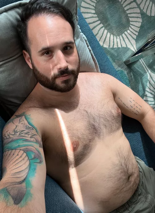 Woke up from a nap to some good lighting. 😴