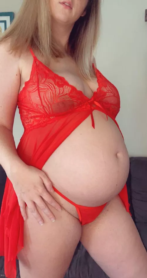 Would love to make you cum this morning😊🤰🏼