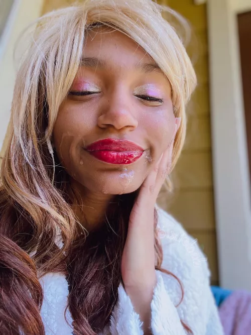 would u make me your slut? 💦