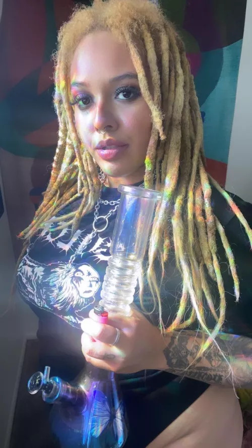 would u sesh with me? 😮‍💨🥰