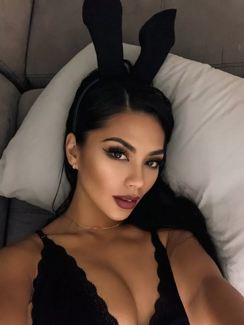 Would you fuck an Asian Milf like me?