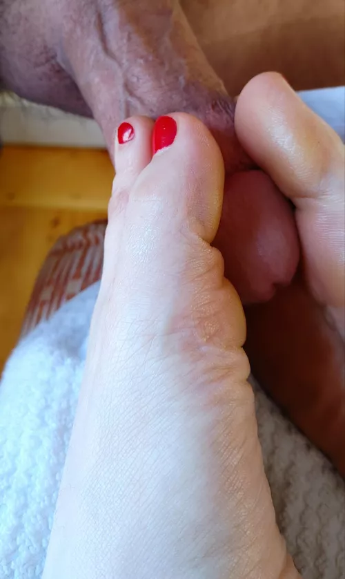 Would you fuck my feet?
