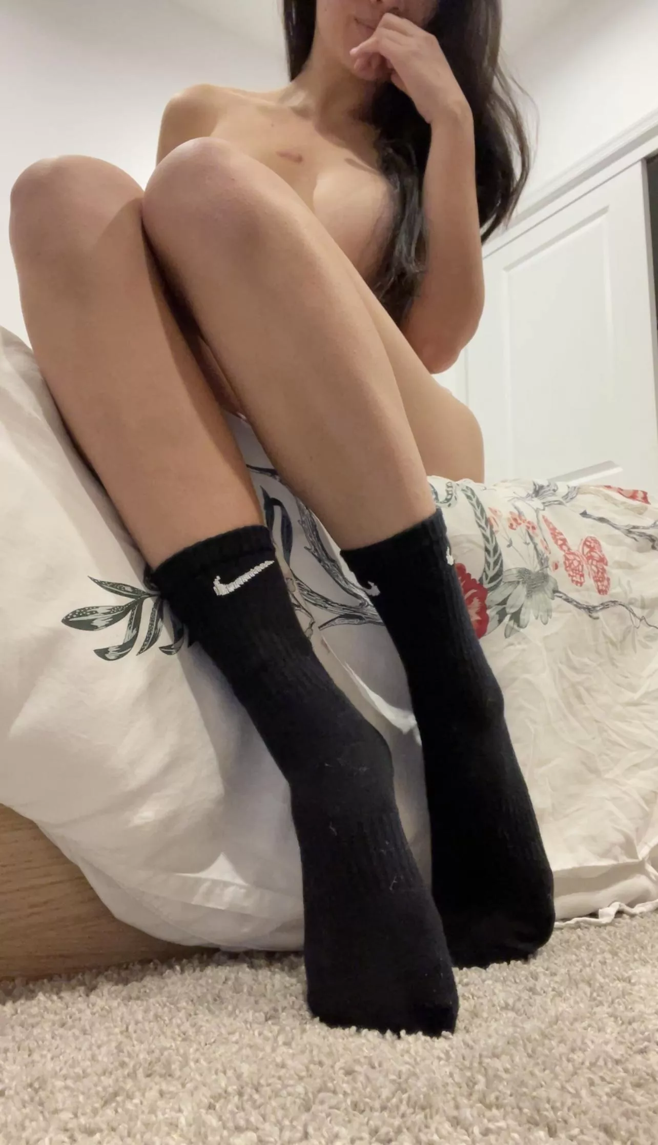 Would you let me grind your face with my socks on? ❤ [f]