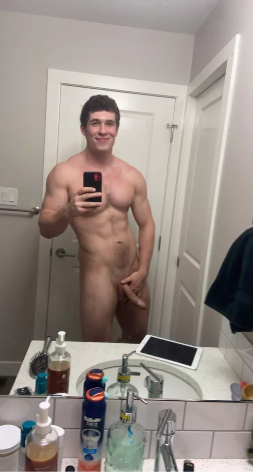 Would you let this 6’4” 220lb Canadian guy fuck you?