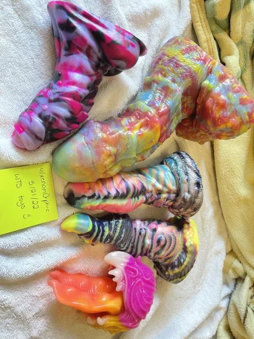 [WTS USA] 5 toys!