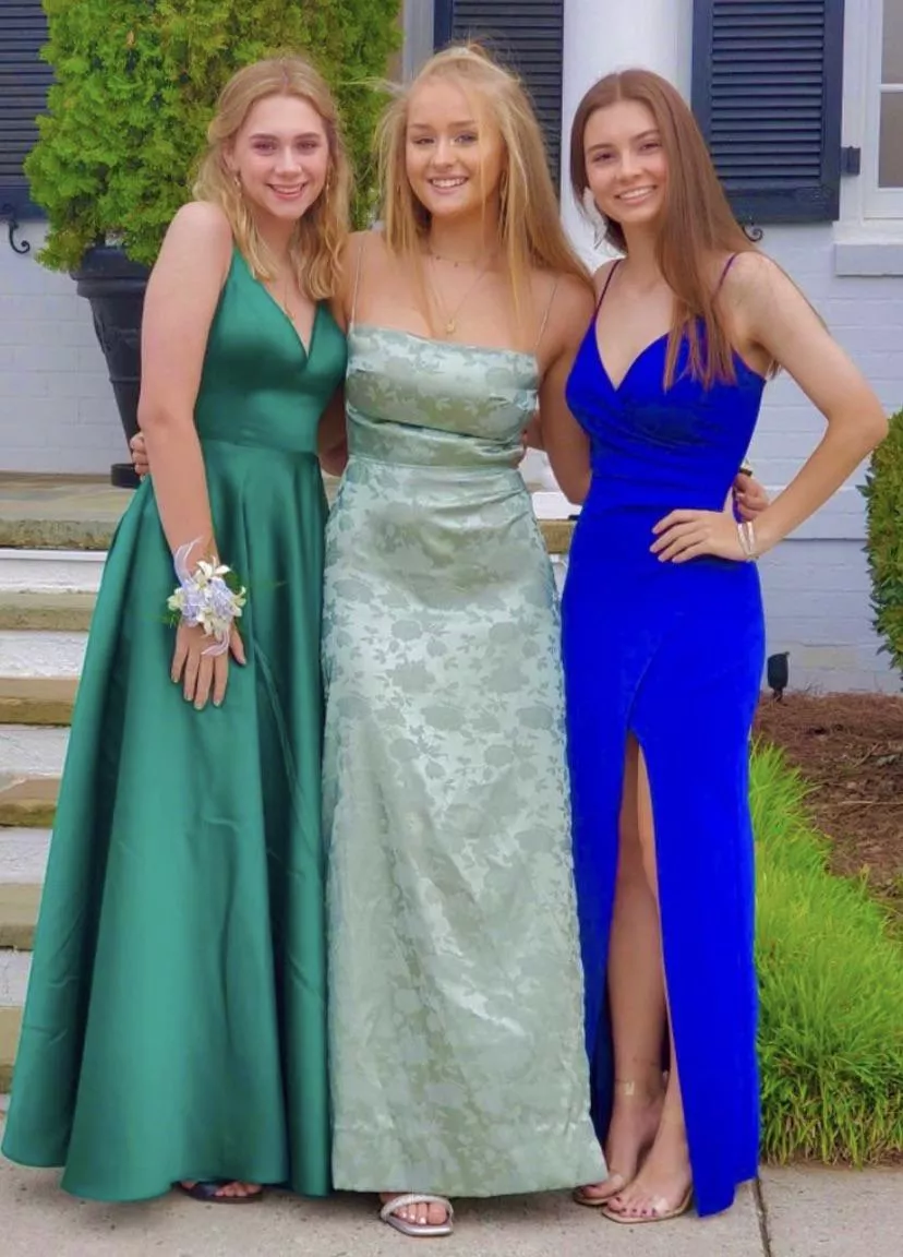 Wwyd to these dance sluts?
