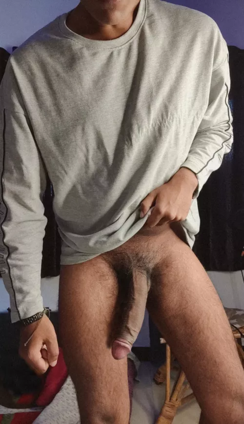 Yes it usually is a tight fit but does it matter🌚