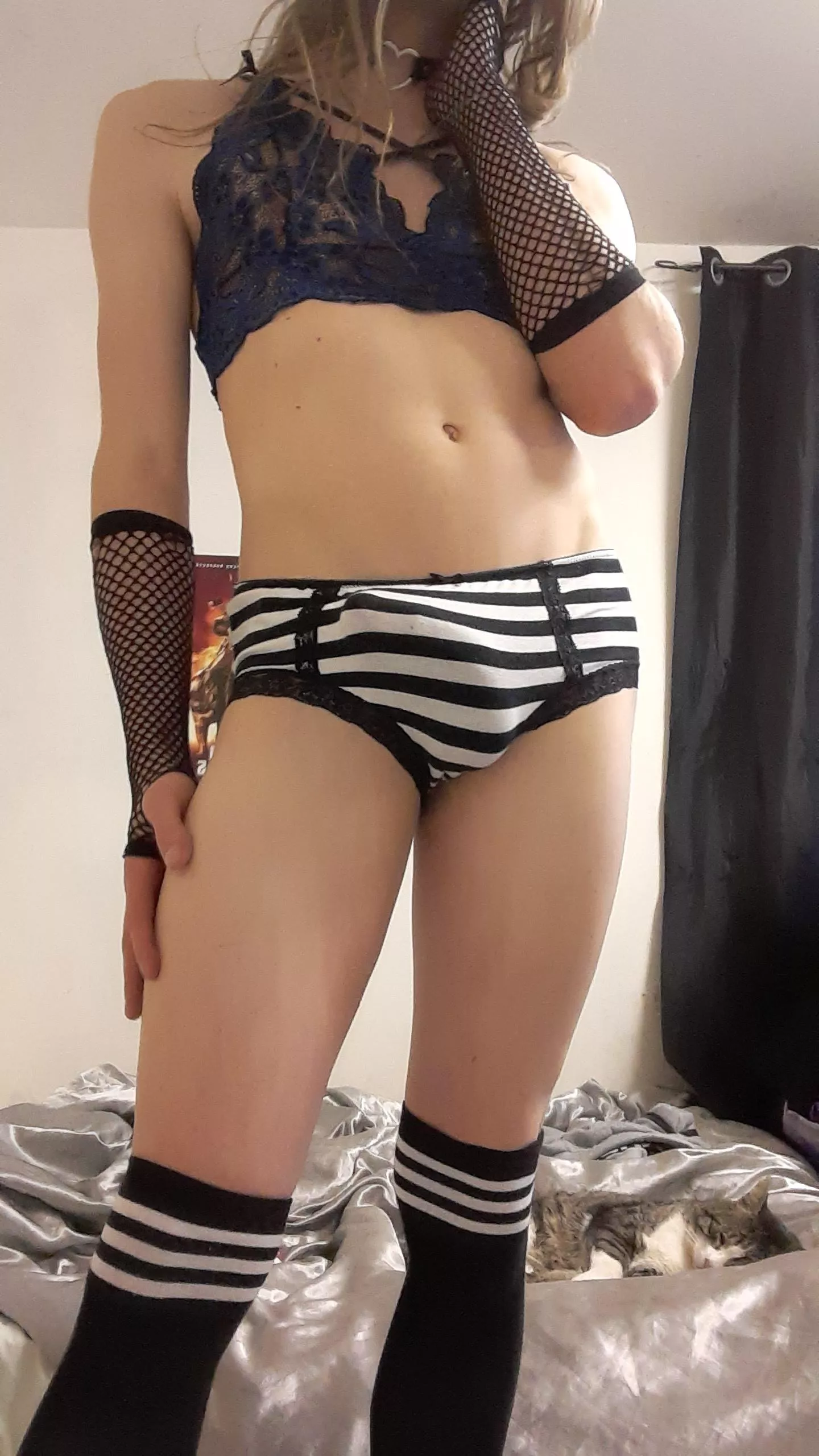 You can only get this view if you're on your knees😘