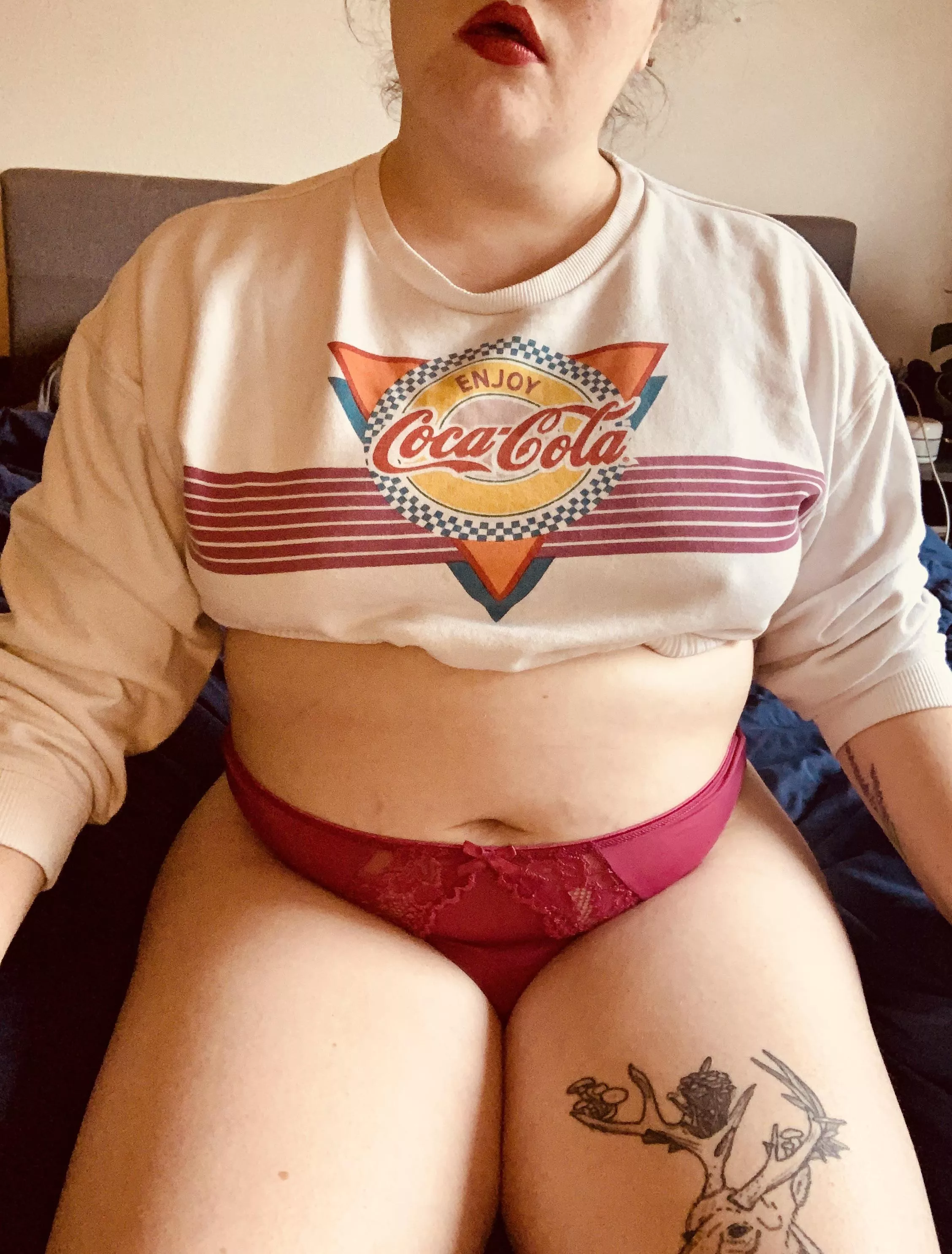 You could enjoy coca-cola, but I’m even tastier 😘 All pairs come vacuum sealed, with two pics and free tracked shipping within the US included! Lots of add-ons available to get them just the way you like [selling][us]