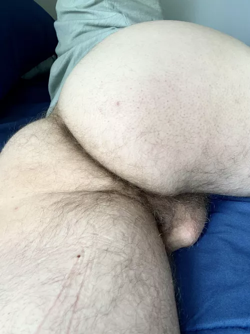 you guys like it hairy?