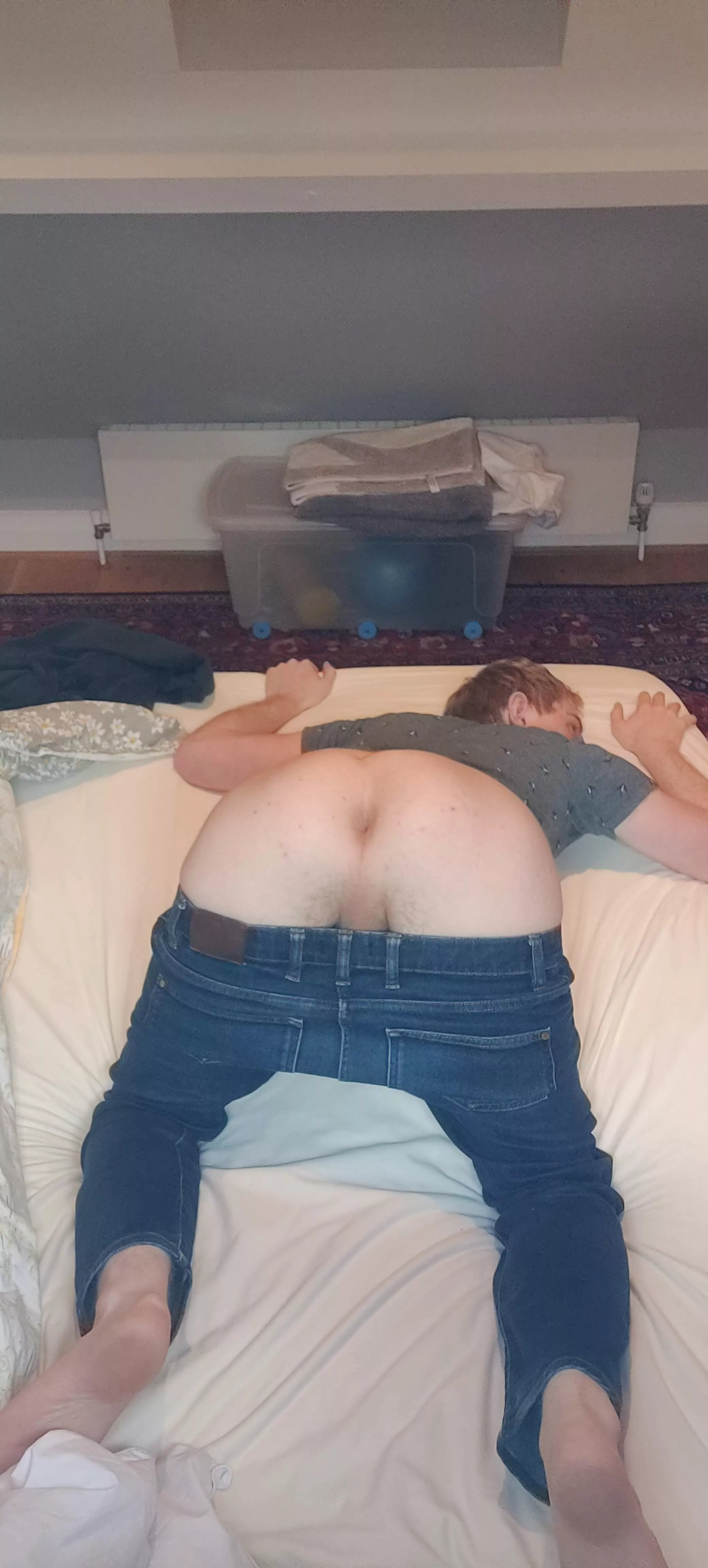 You know those evenings where you feel super slutty and just need your ass pounded really really hard? This is one of them for me. You know those evenings where you feel super slutty and just need your ass pounded really really hard? This is one of them for me.