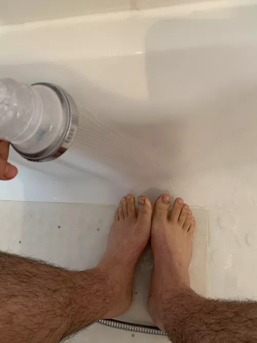 You like clean or dirty feet? Video on my OF😋