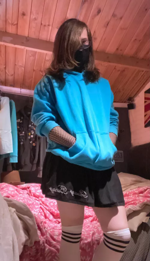 You mind if I show up to our first date like this~?