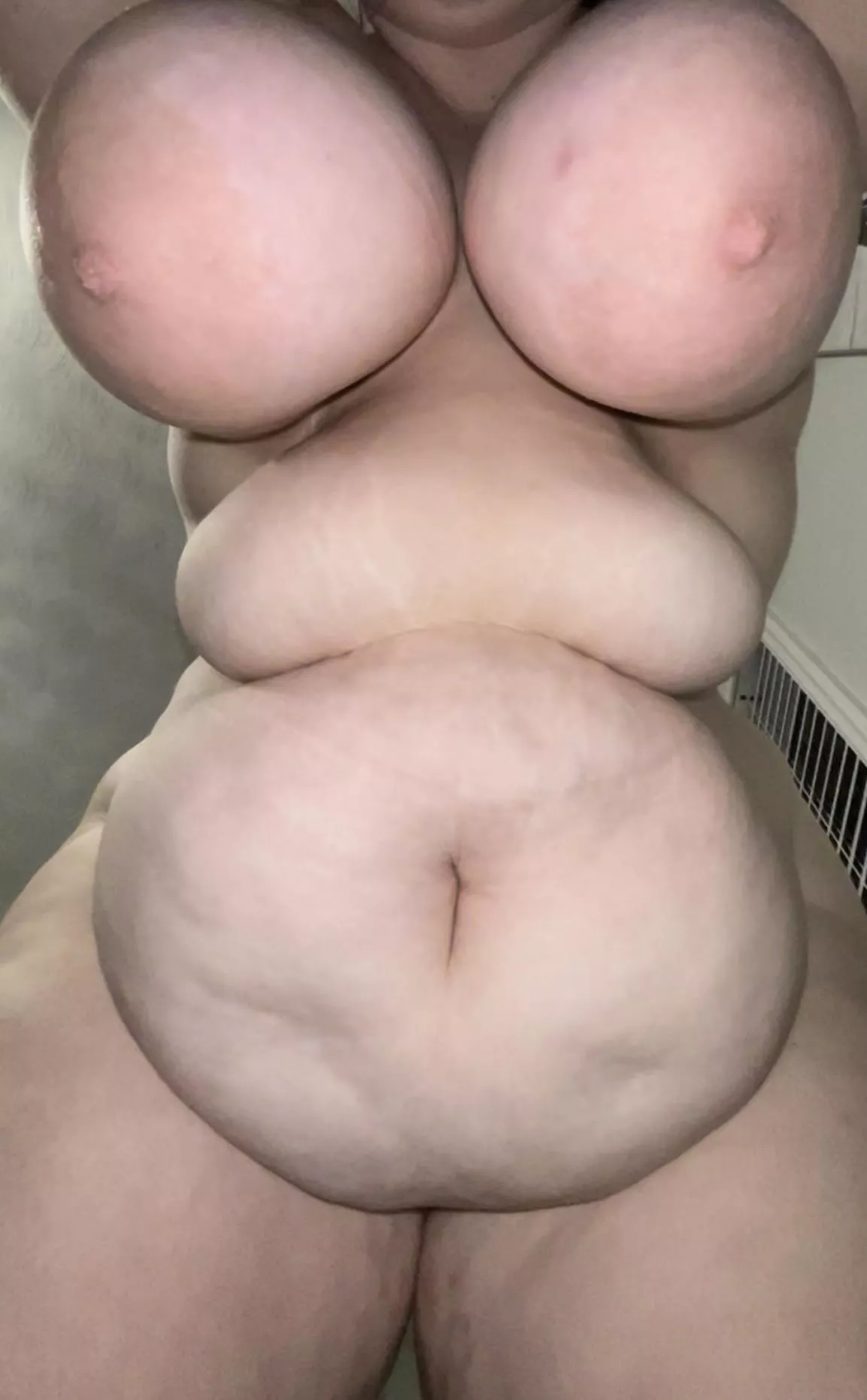 You wake up and see this above you, what’s next?😈