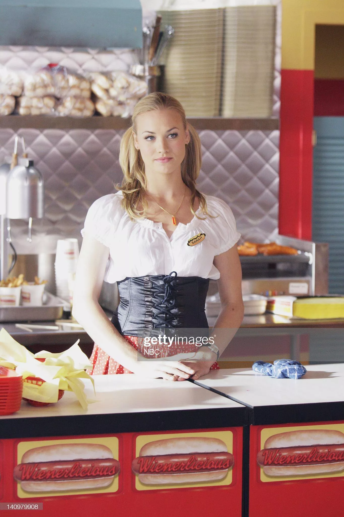 Yvonne Strahovski