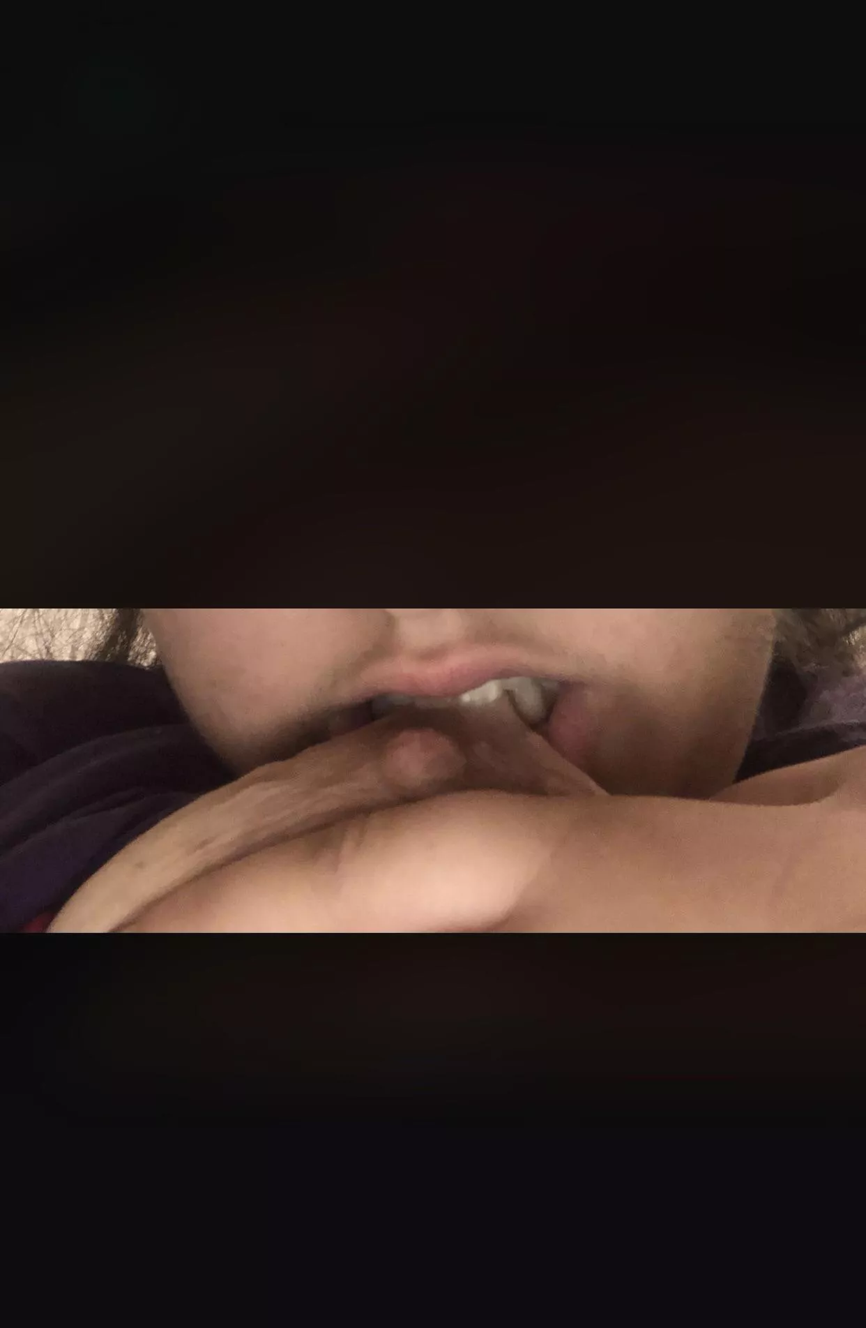 😈