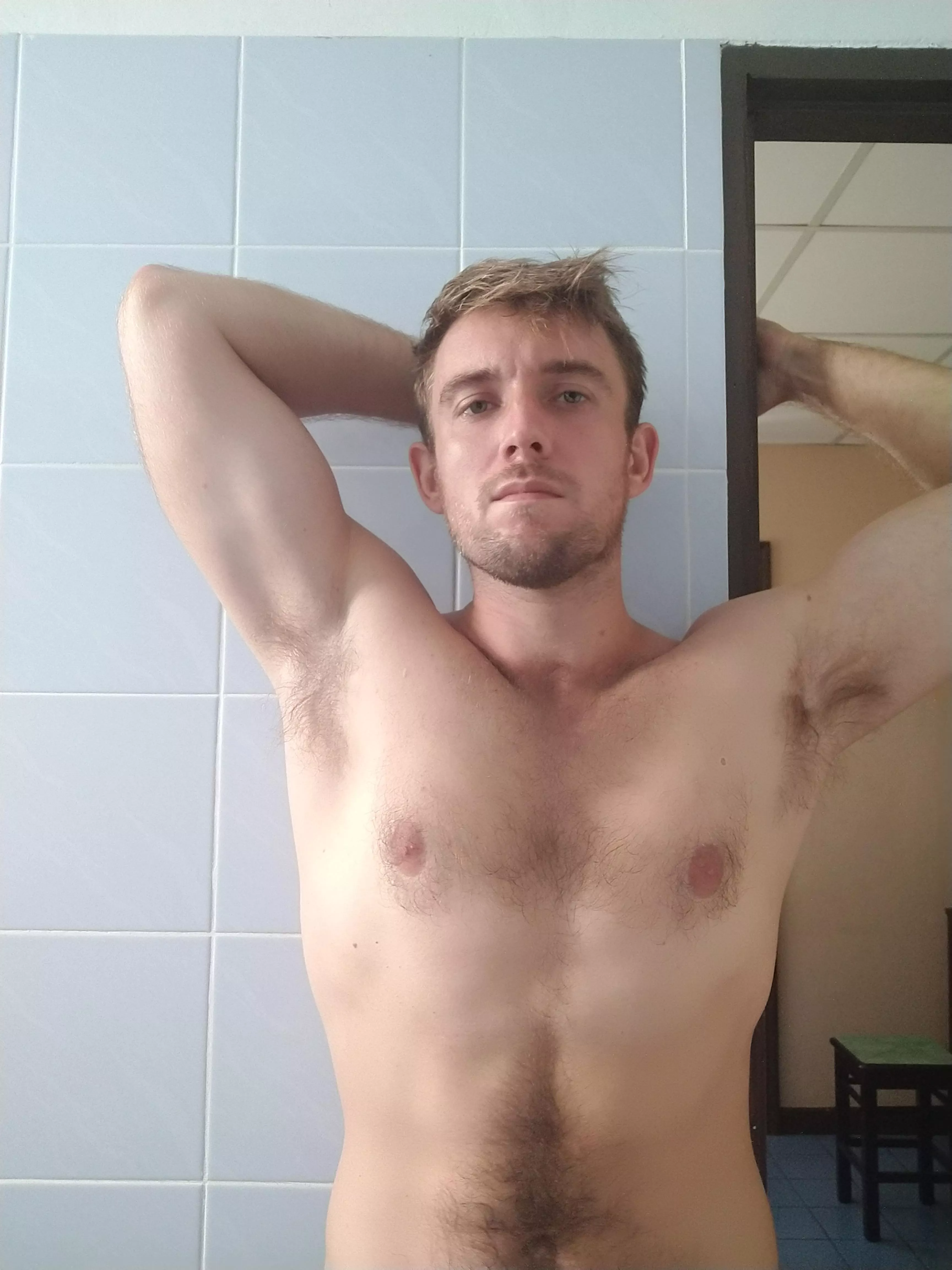 😉