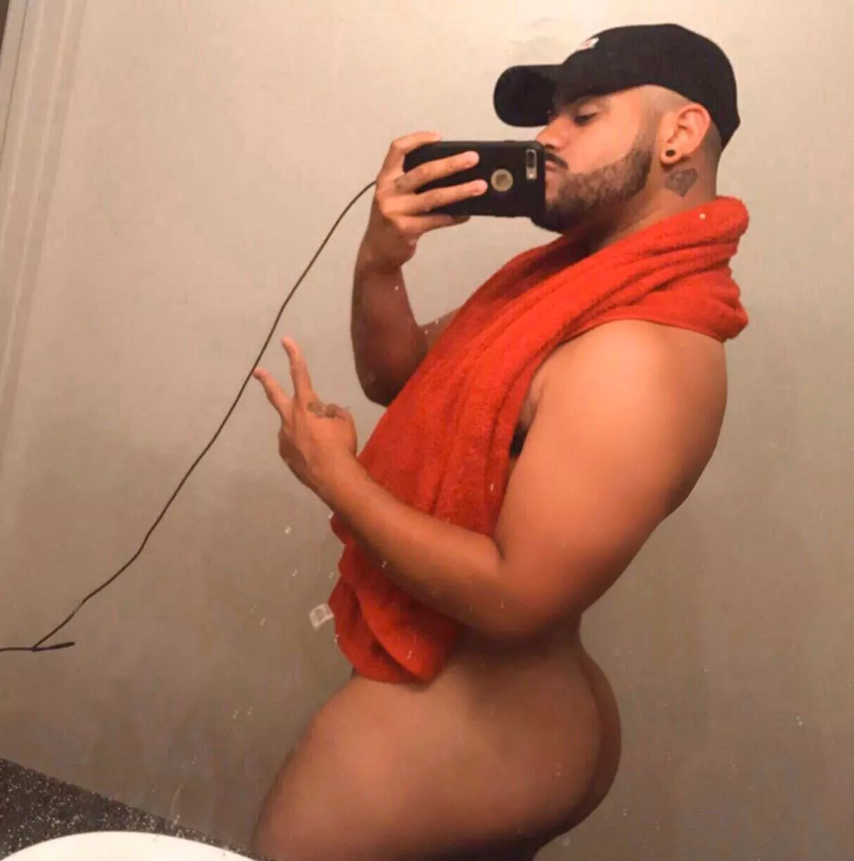 😇