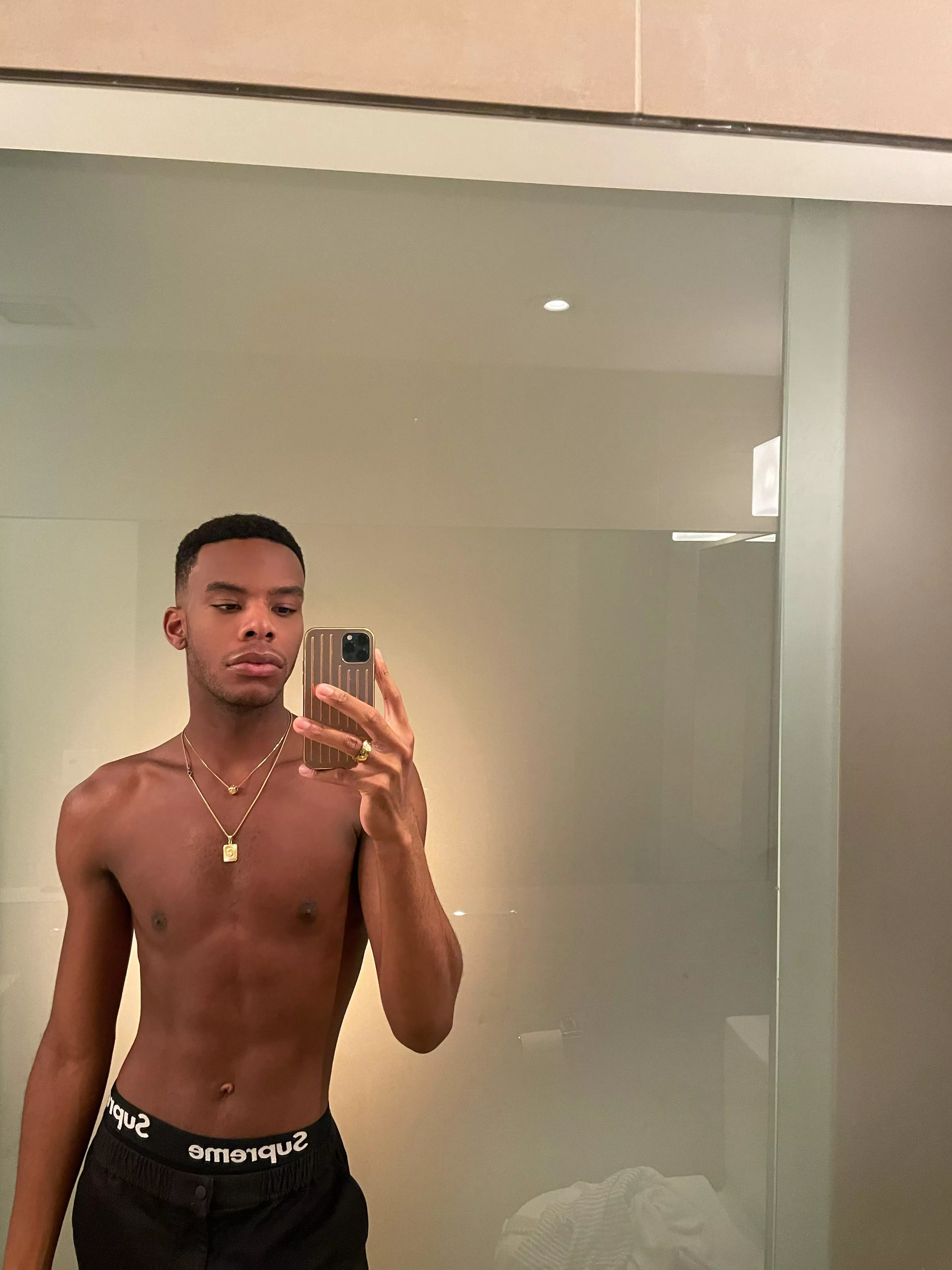 🤷🏾‍♂️