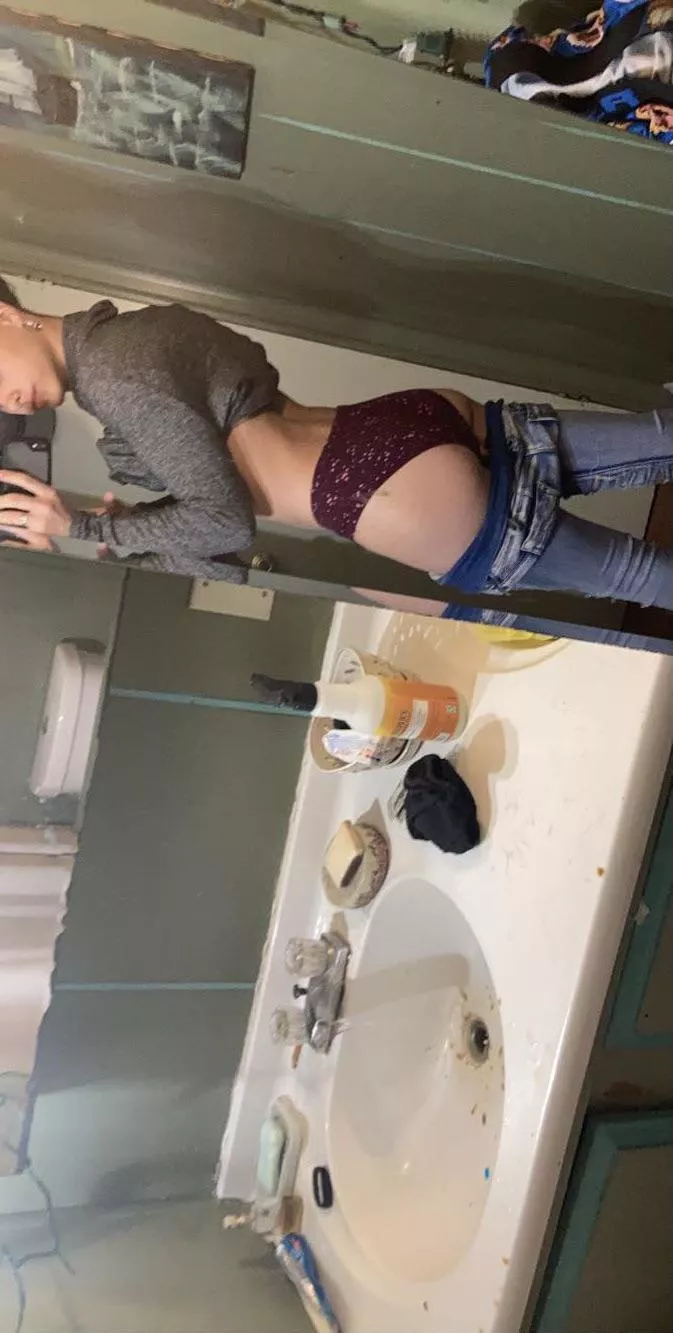 😋😋🥺