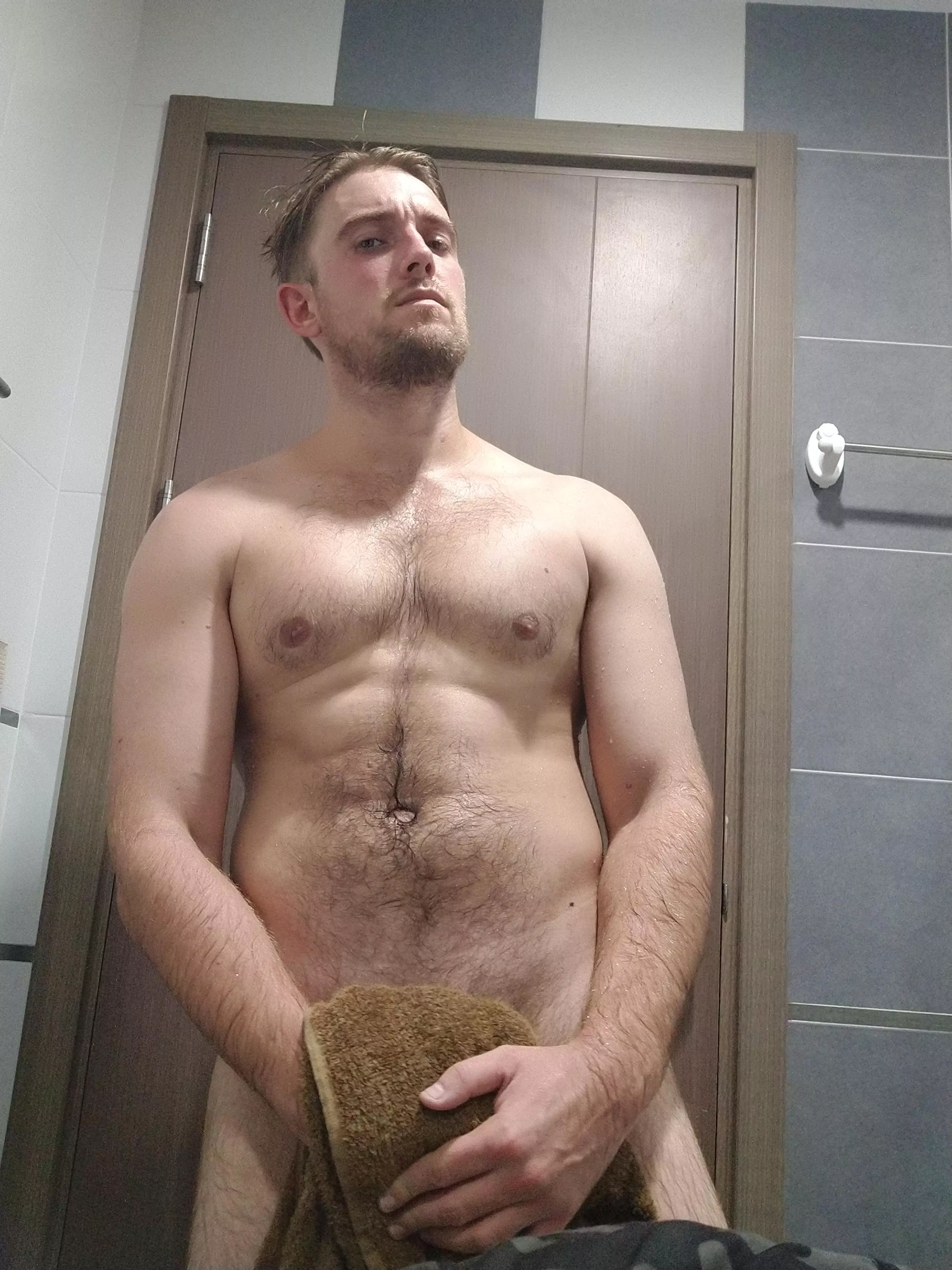 🤗